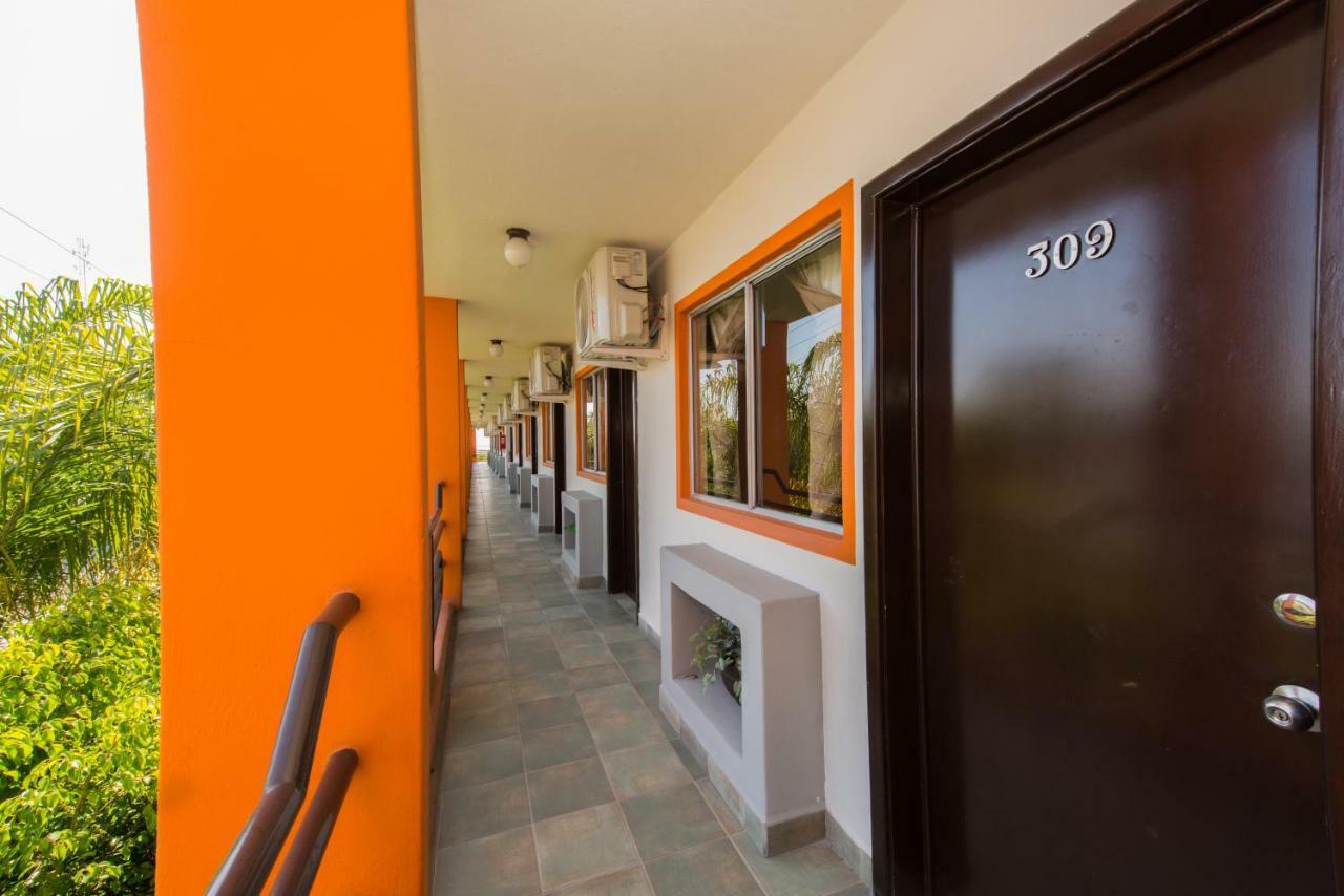 Hotel Cucapa Matamoros  Extérieur photo
